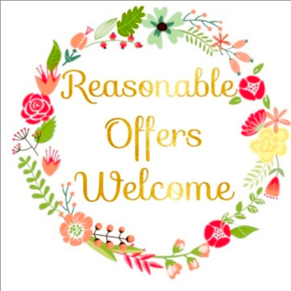 🌷Reasonable offers accepted!!!🌹